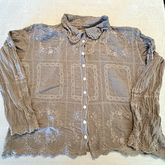 Lagenlook Tops - Womens Boho Embroidered Blouse Button Front Lagenlook Crinkle Scalloped Hem